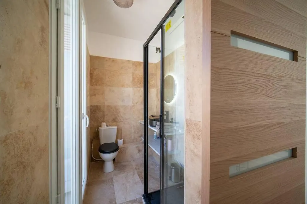 Appartement Tout Equipe Au Coeur Du Vieux Port 4 Couchages Marseille